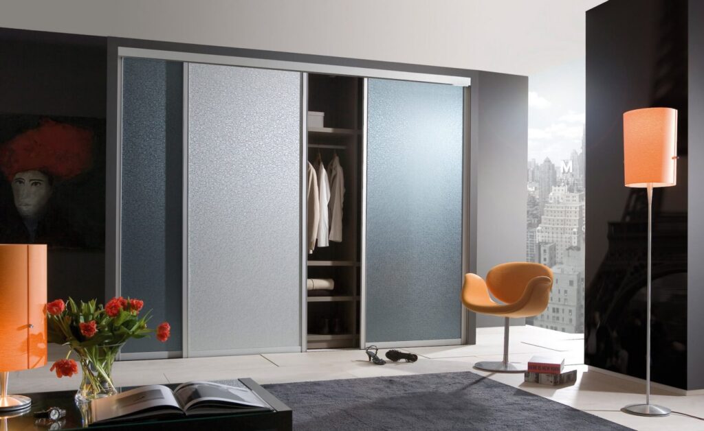 kasten-34-1600x982